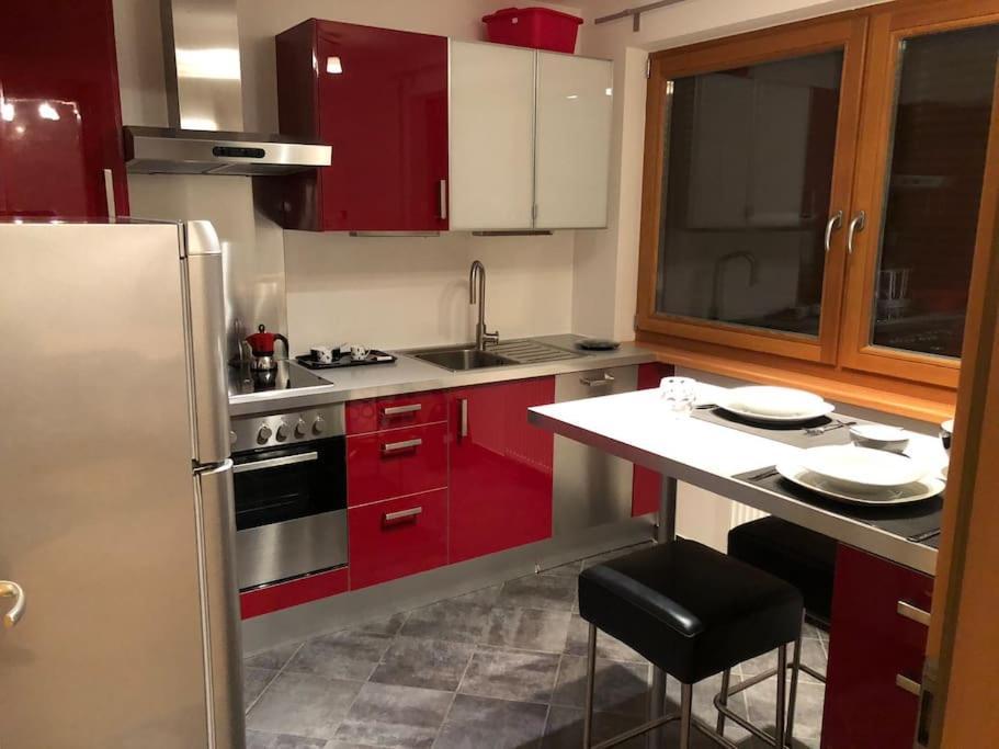 Appartamento Nuovo E Comfort A Brunico Kronplatz Екстер'єр фото